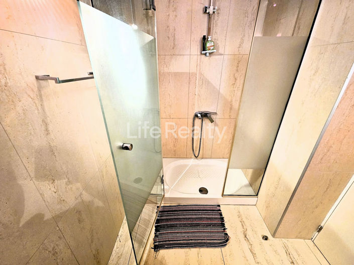 Image No.9-3 Bed Apartment for sale