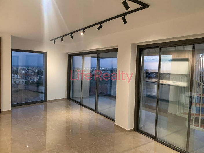 Image No.2-Appartement de 2 chambres à vendre à Ekali