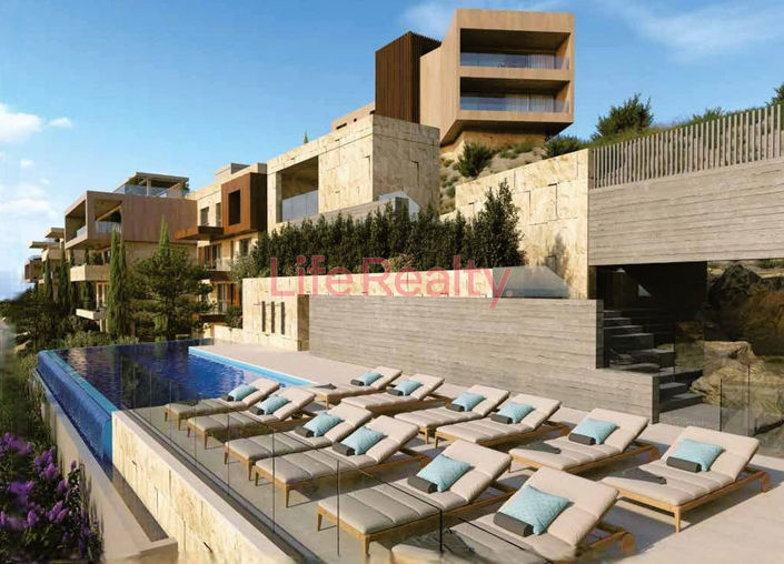 Image No.10-2 Bed Apartment for sale