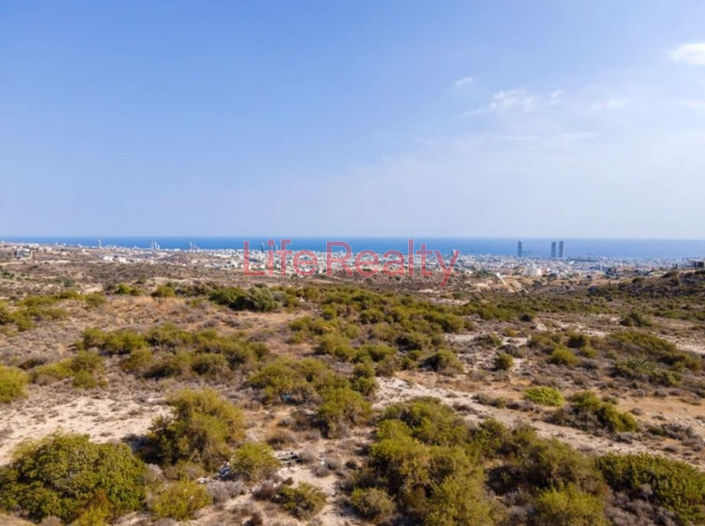 Image No.2-Terrain à vendre à Limassol