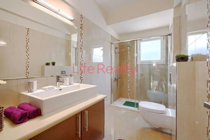 Image No.21-Maison de 6 chambres à vendre à Universal