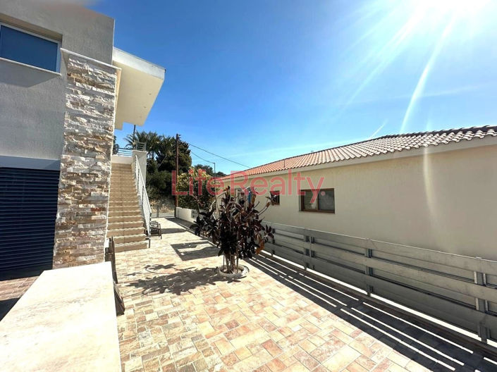 Image No.11-Maison de 5 chambres à vendre à Psematismenos