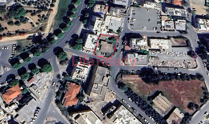 Image No.2-Terrain à vendre à Nicosie