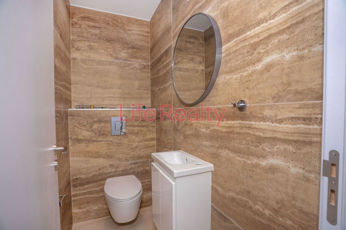 Image No.24-3 Bed Apartment for sale