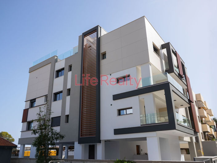 Image No.36-3 Bed Apartment for sale