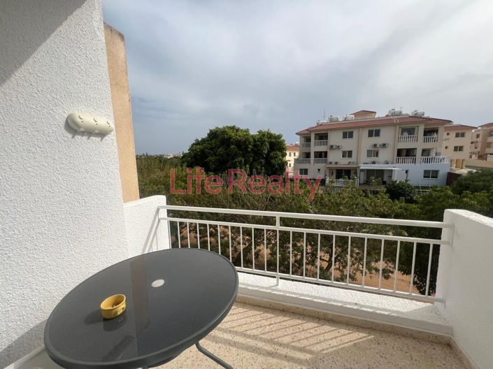 Image No.22-2 Bed Apartment for sale