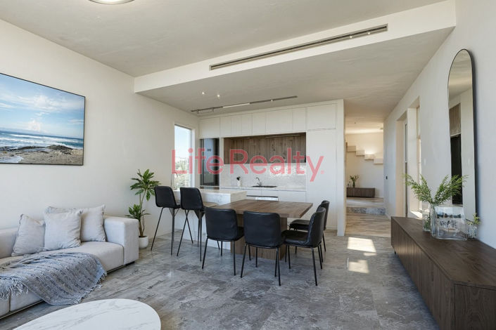 Image No.5-3 Bed House for sale