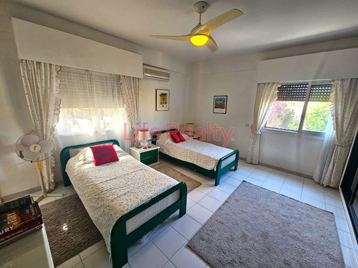 Image No.11-Appartement de 4 chambres à vendre à Agios Athanasios