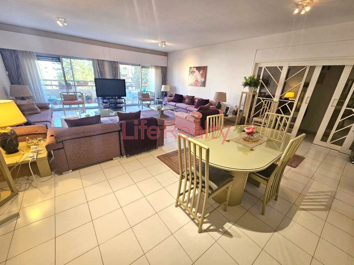 Image No.5-Appartement de 4 chambres à vendre à Agios Athanasios