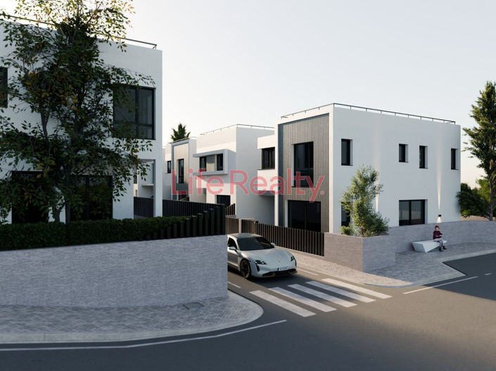 Image No.6-3 Bed House for sale