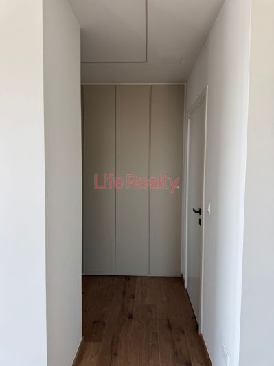 Image No.11-3 Bed Apartment for sale