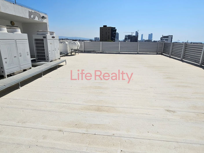 Image No.13-Commercial à vendre à Limassol