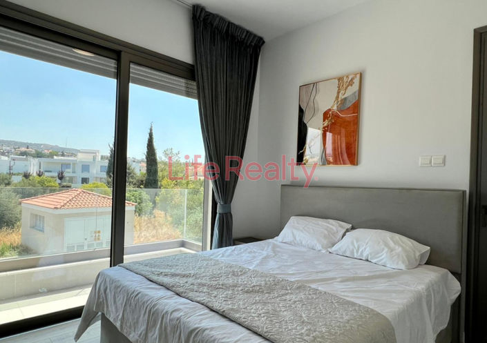 Image No.15-3 Bed House for sale