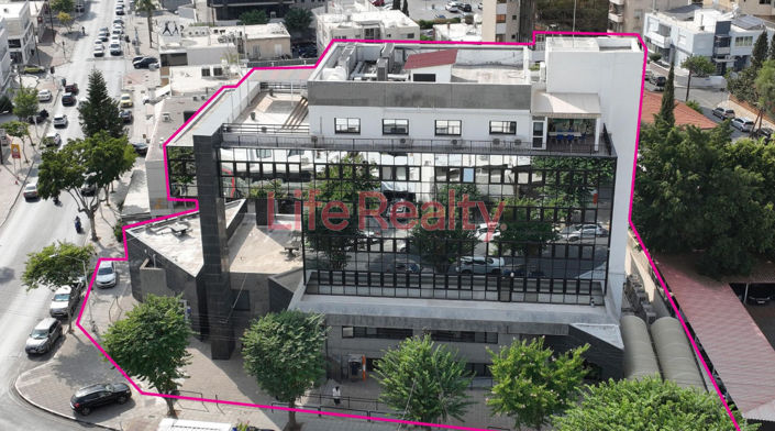 Image No.2-Commercial à vendre à Limassol