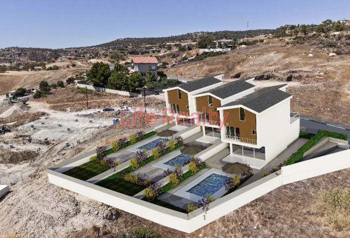 Image No.3-3 Bed House for sale