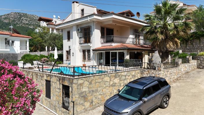 Image No.12-5 Bed Villa for sale