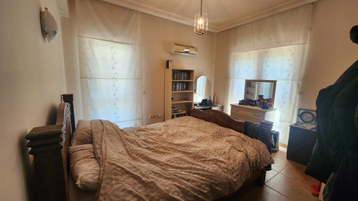 Image No.18-5 Bed Villa for sale