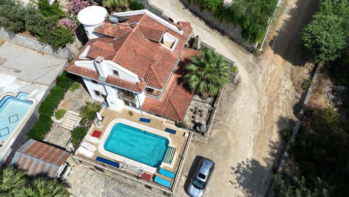 Image No.2-5 Bed Villa for sale