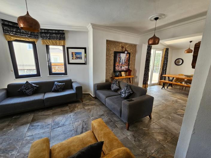 Image No.8-4 Bed Villa for sale