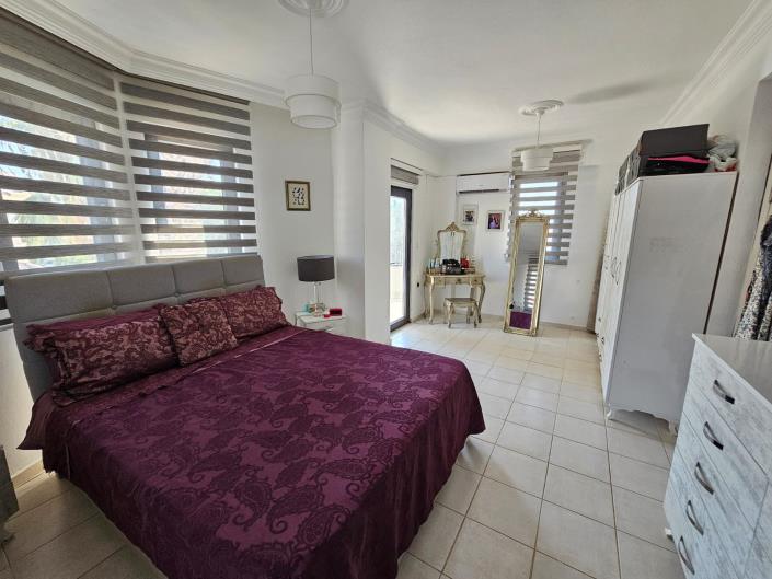 Image No.11-4 Bed Villa for sale