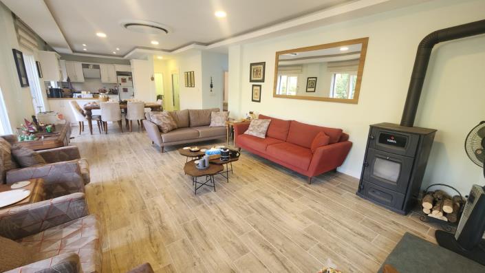 Image No.14-3 Bed Bungalow for sale