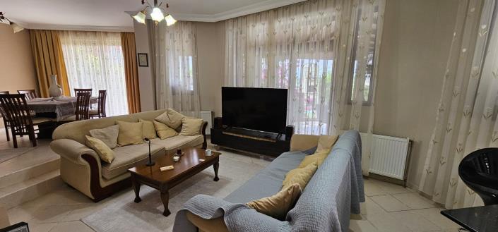 Image No.11-3 Bed Villa for sale