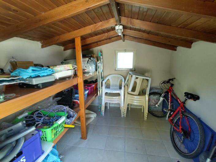 Image No.12-2 Bed Semi-Detached for sale