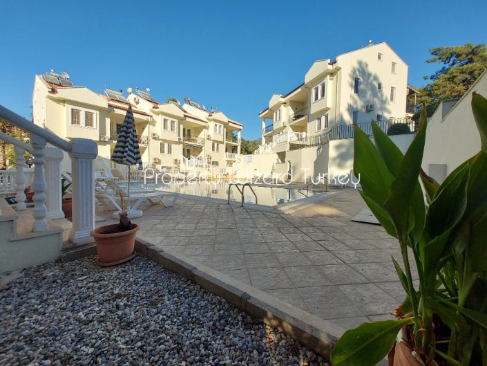 Image No.25-4 Bed Duplex for sale