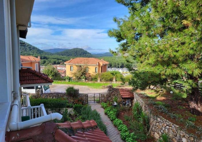 Image No.21-3 Bed Duplex for sale