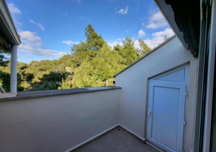 Image No.11-3 Bed Duplex for sale