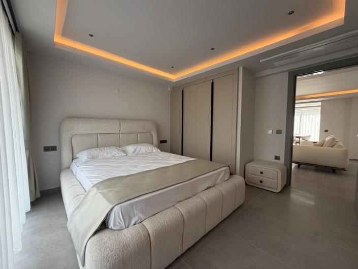 Image No.25-4 Bed Villa / Detached for sale