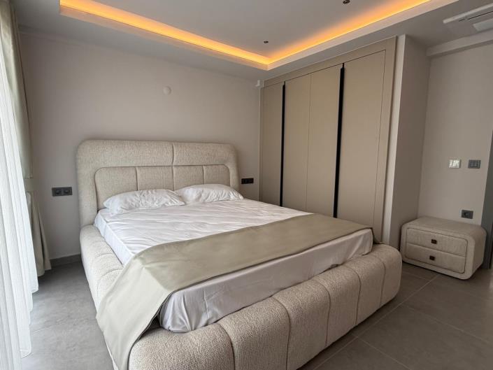 Image No.26-4 Bed Villa / Detached for sale