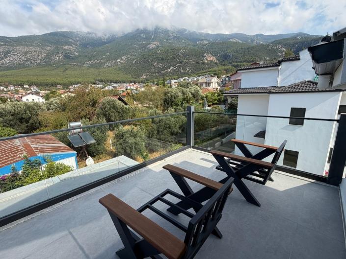 Image No.52-4 Bed Villa / Detached for sale