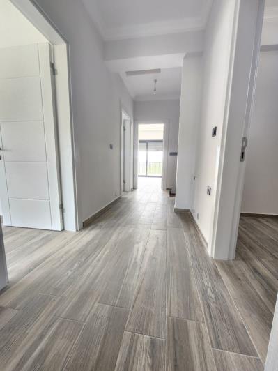 Image No.21-4 Bed Villa for sale