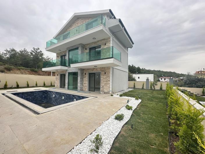 Image No.14-Villa de 4 chambres à vendre à Kargi