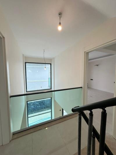 Image No.9-Villa de 4 chambres à vendre à Kargi