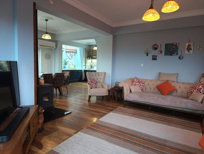 Image No.10-3 Bed Villa / Detached for sale