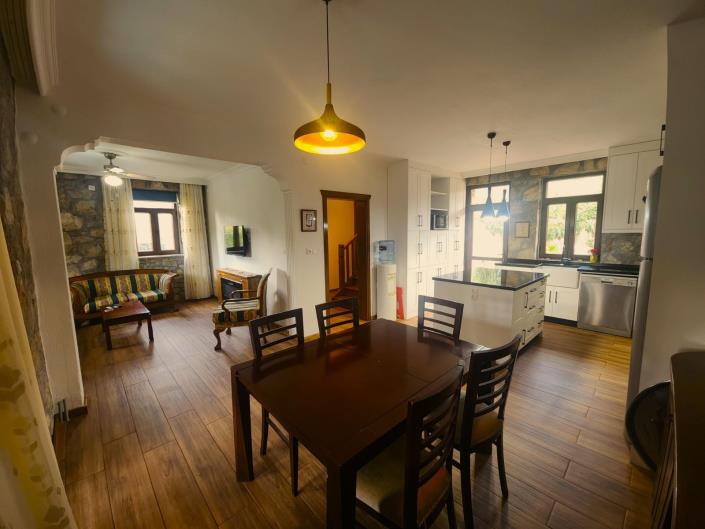 Image No.9-3 Bed Villa / Detached for sale