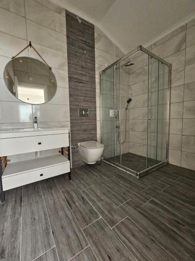 Image No.12-4 Bed Duplex for sale