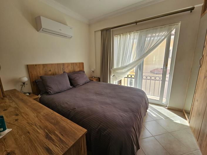 Image No.9-3 Bed Duplex for sale