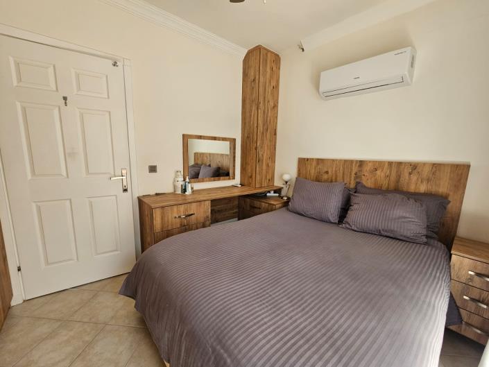 Image No.10-3 Bed Duplex for sale