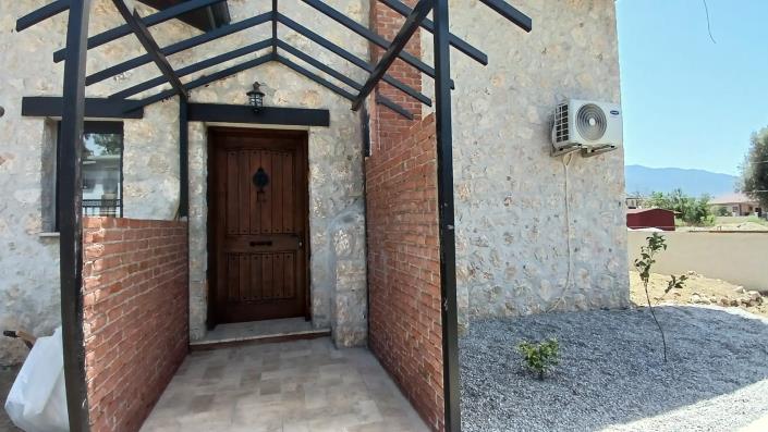 Image No.3-2 Bed Villa / Detached for sale