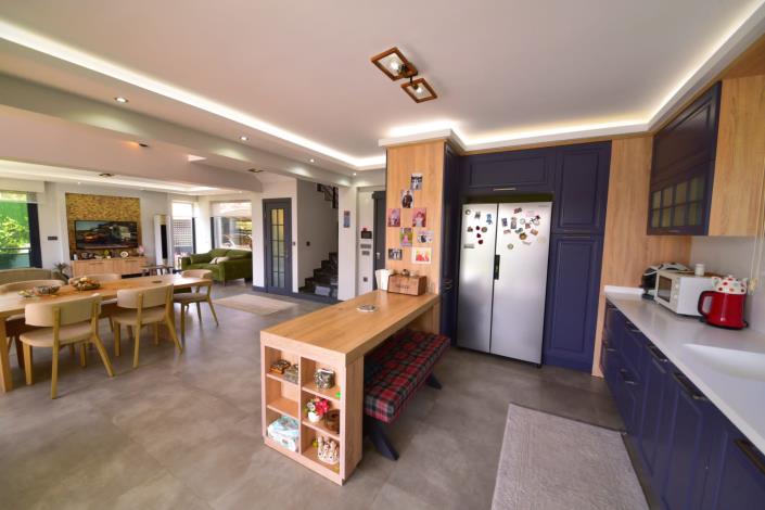 Image No.5-4 Bed Villa / Detached for sale