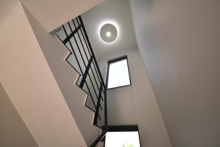 Image No.15-4 Bed Villa / Detached for sale