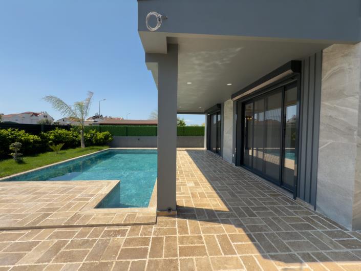 Image No.3-4 Bed Villa / Detached for sale