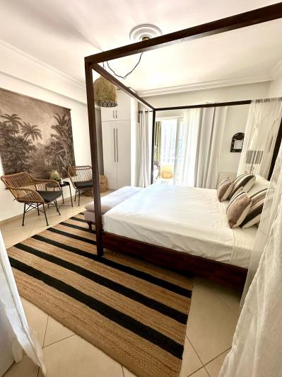 Image No.17-4 Bed Villa / Detached for sale