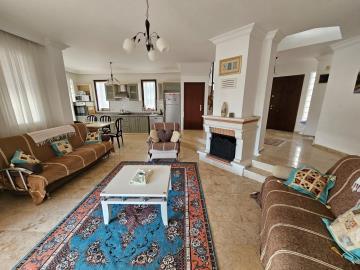 WhatsApp-Image-2024-03-15-at-16-52-39