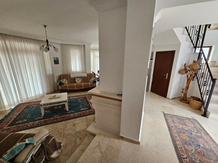 Image No.8-4 Bed Villa / Detached for sale