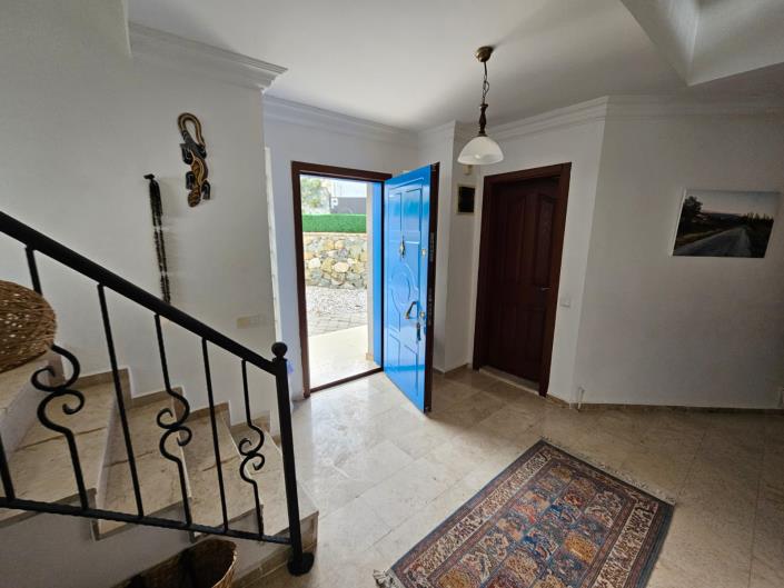 Image No.9-4 Bed Villa / Detached for sale