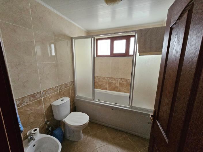 Image No.14-4 Bed Villa / Detached for sale